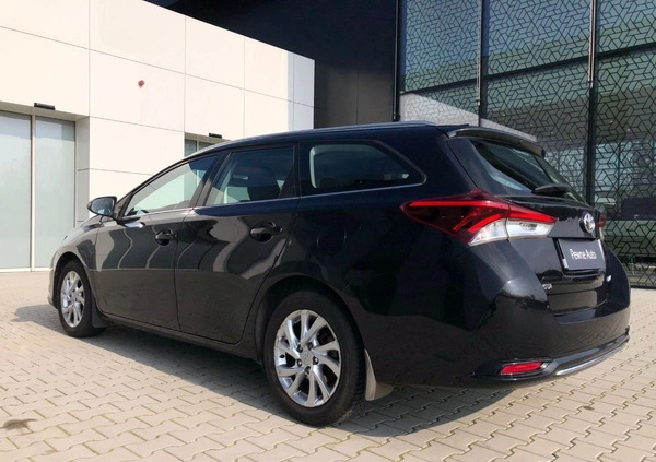 Toyota Auris cena 53900 przebieg: 188214, rok produkcji 2016 z Wyszogród małe 466